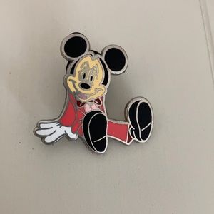 Disney pin